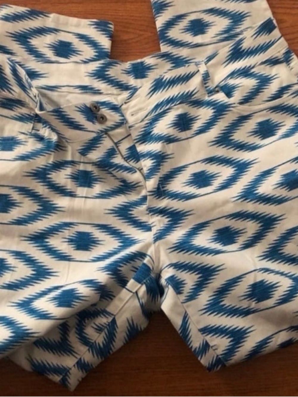 Women's Plus Size 2 Button Stretch